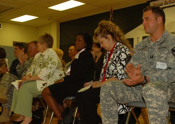 Character counts as Duncan Elementary School wins award