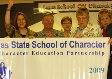 Character counts as Duncan Elementary School wins award