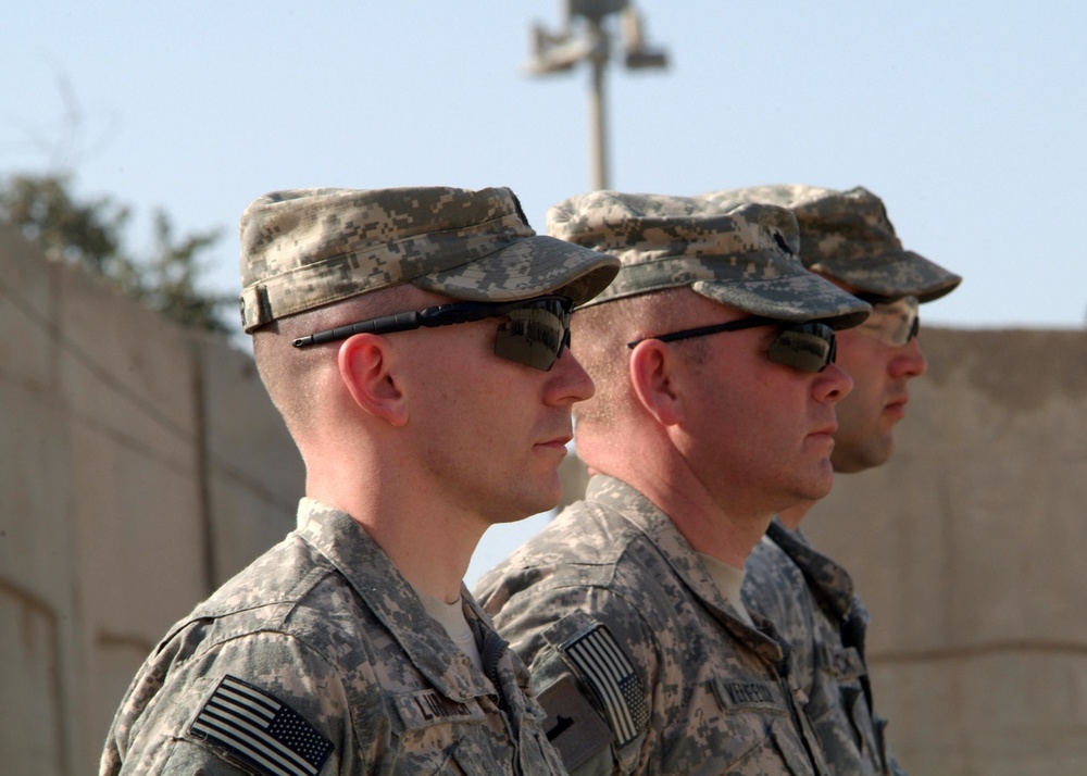 Vanguard Soldiers participate in company change of command ceremony