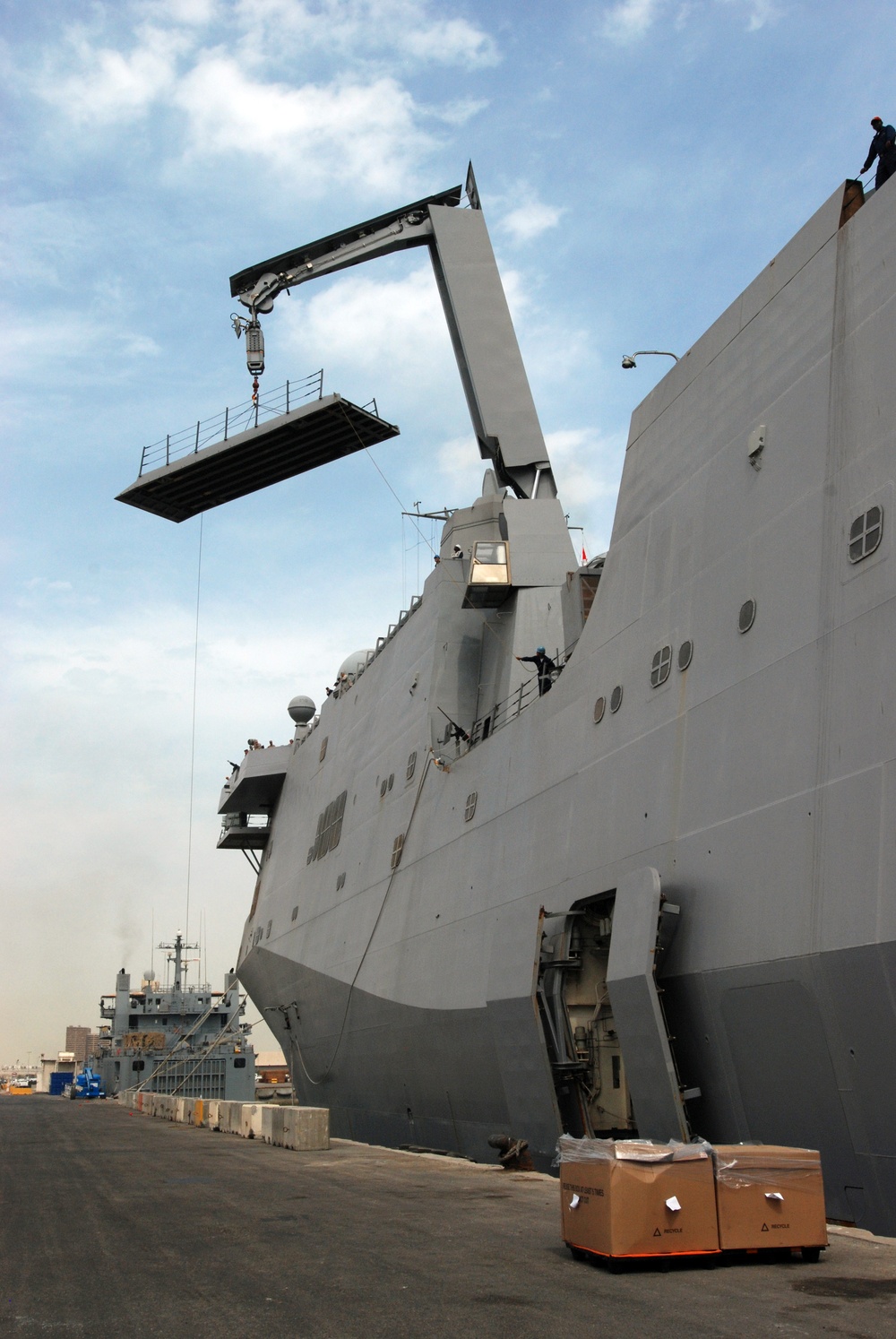 USS New Orleans Arrives in Bahrain