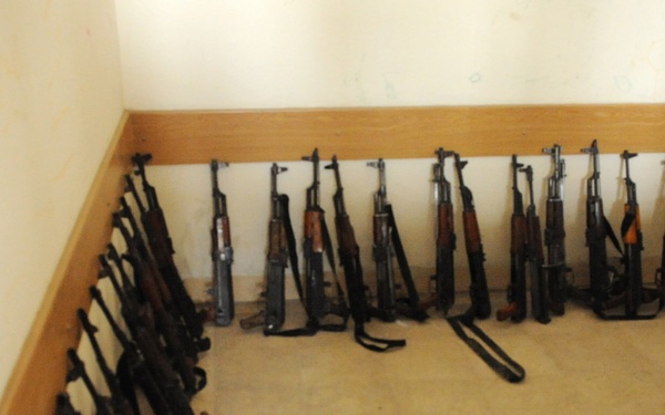 Iraqi security forces restoring peace in Fadhil