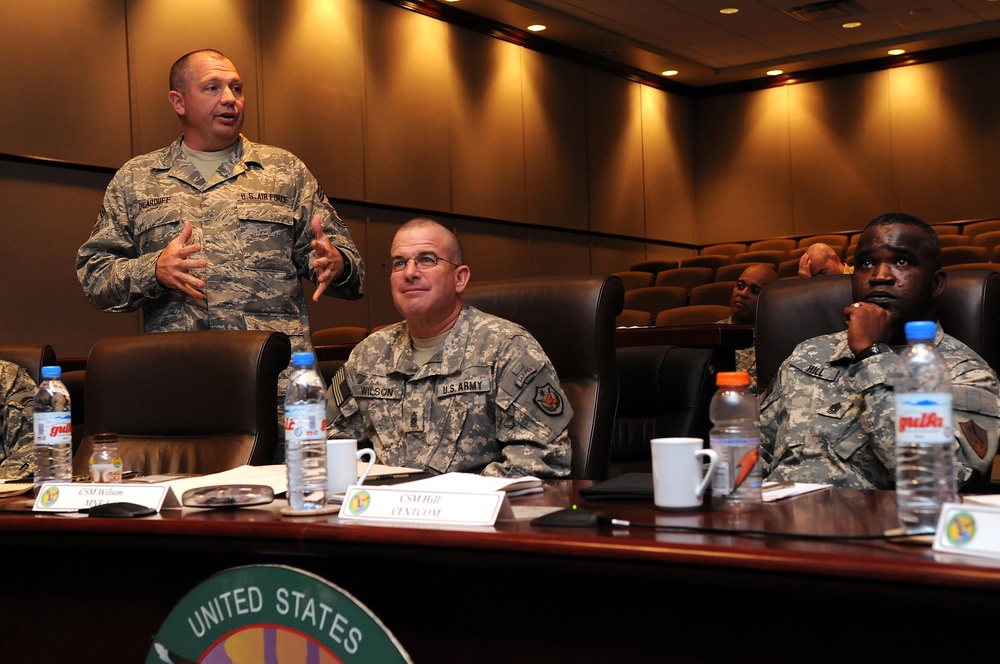 Top Enlisted War Fighters Tackle Troop Concerns