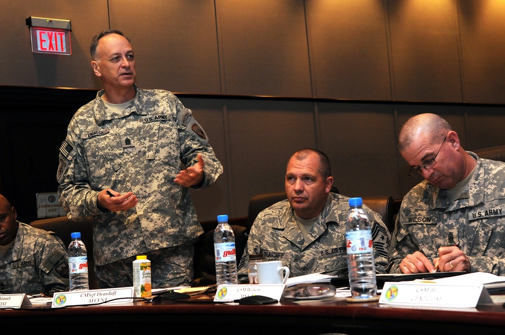 Top Enlisted War Fighters Tackle Troop Concerns