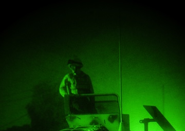 Patrol in Mahmudiyah, Iraq