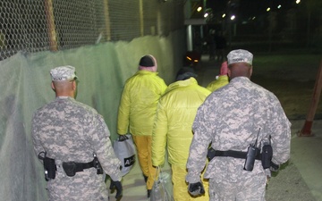 U.S., Iraqi medics team for training