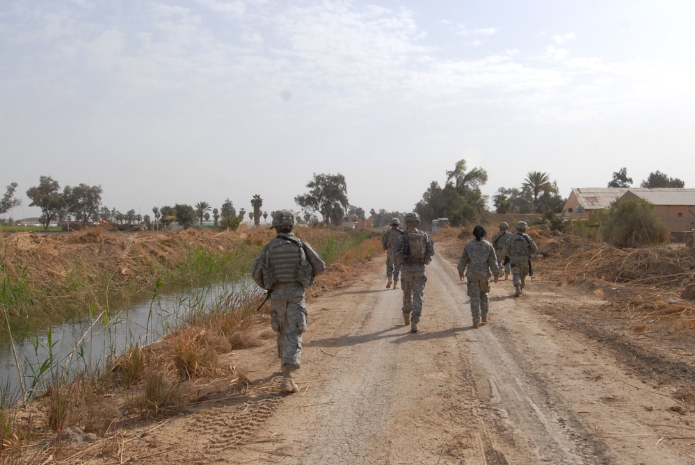 Patrol in Abu Ghraib Patrol in Abu Ghraib