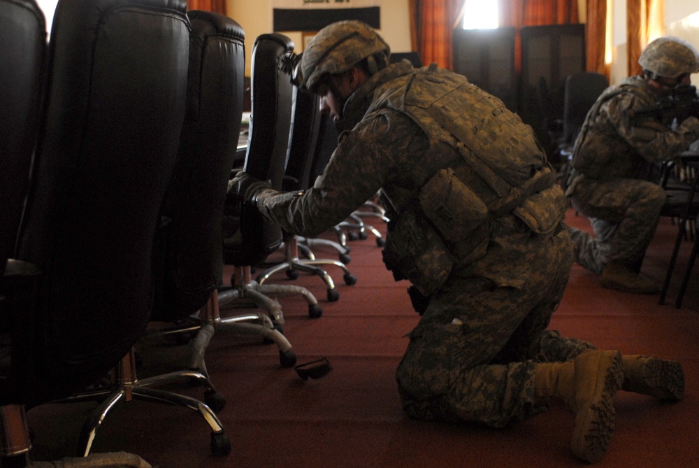 Patrol in Abu Ghraib Patrol in Abu Ghraib