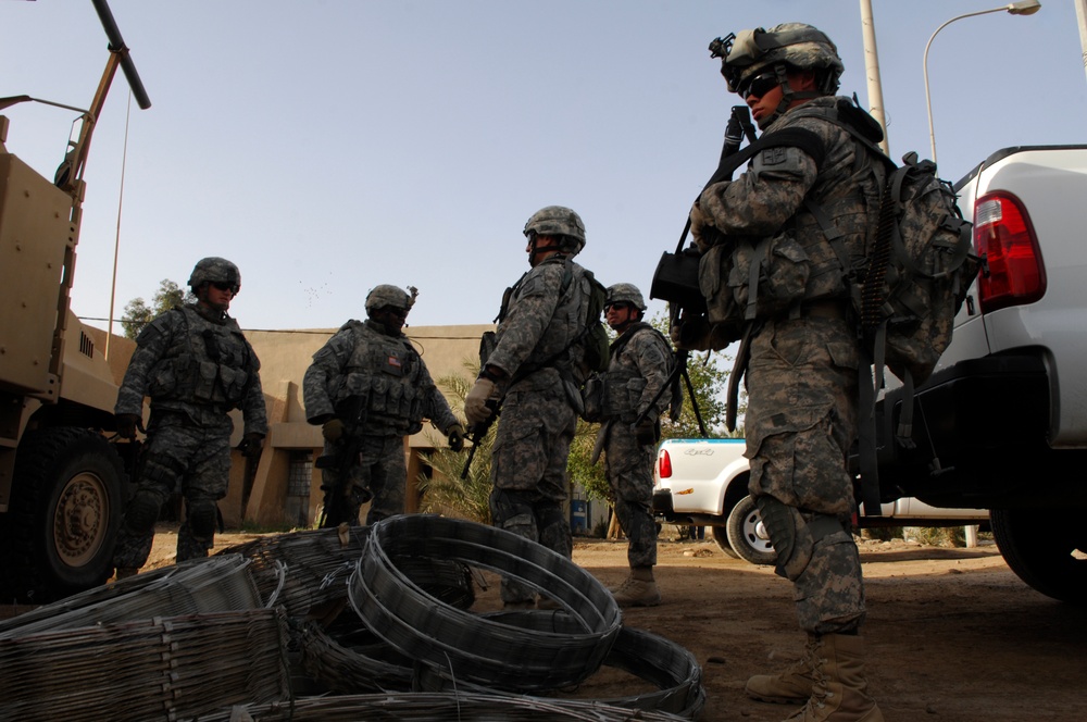 Patrol in Al Hayy