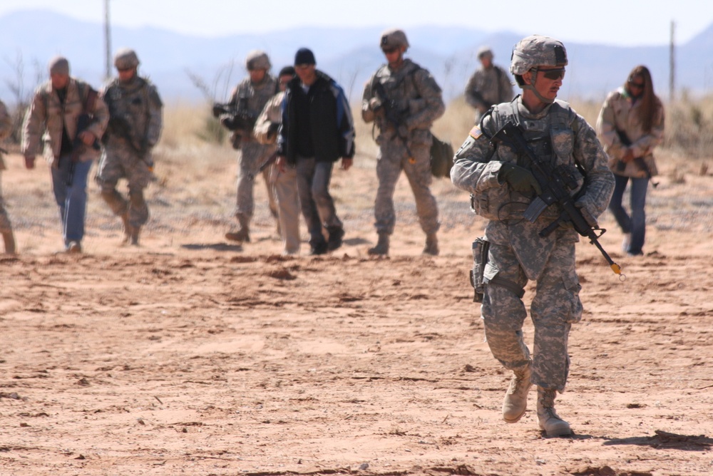 Wisconsin Guardsmen Train Urban Ops, Put 'face to the Fight'