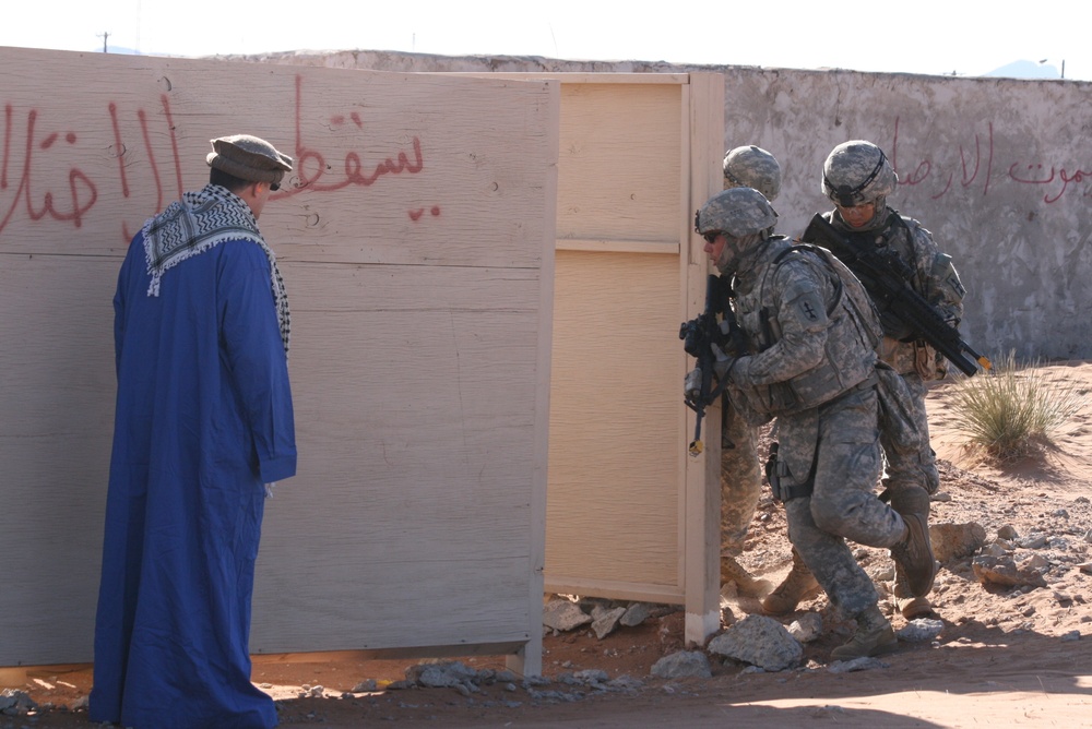 Wisconsin Employers Plunge Into Urban Firefight While Visiting Guardsmen