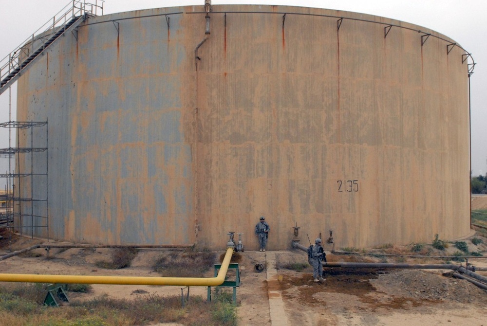Guardsmen's assessment stabilizes Iraqi oil refinery defenses
