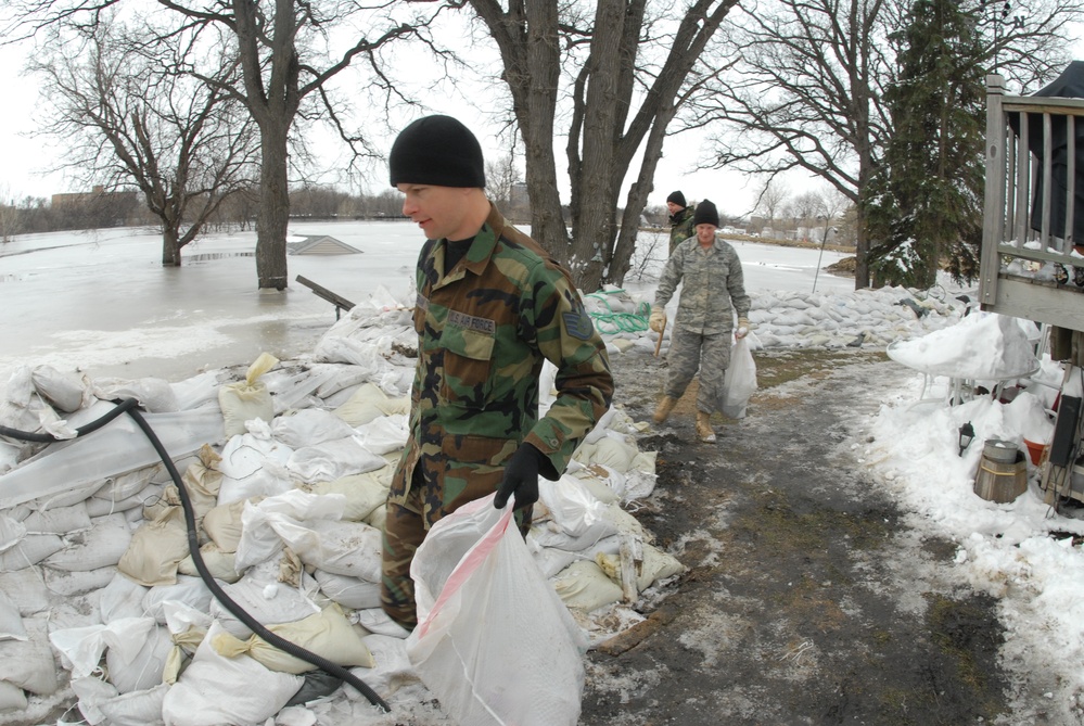 North Dakota flood action in Fargo