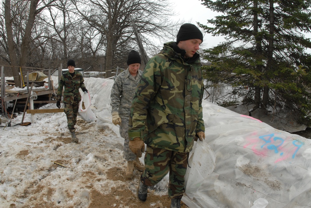 North Dakota flood action in Fargo