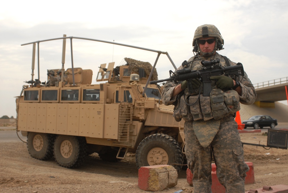 Patrol in Abu Ghraib