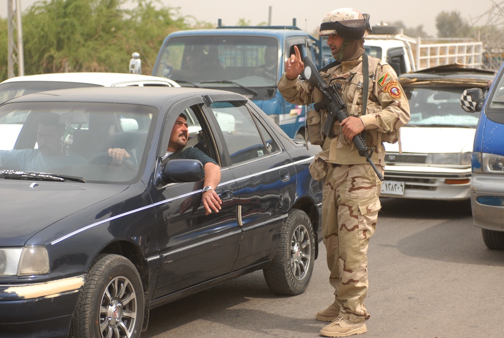 Patrol in Abu Ghraib
