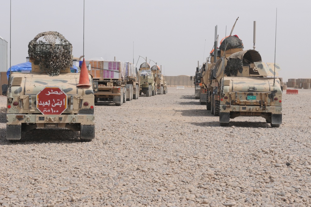 School book delivery in Salah ad Din province