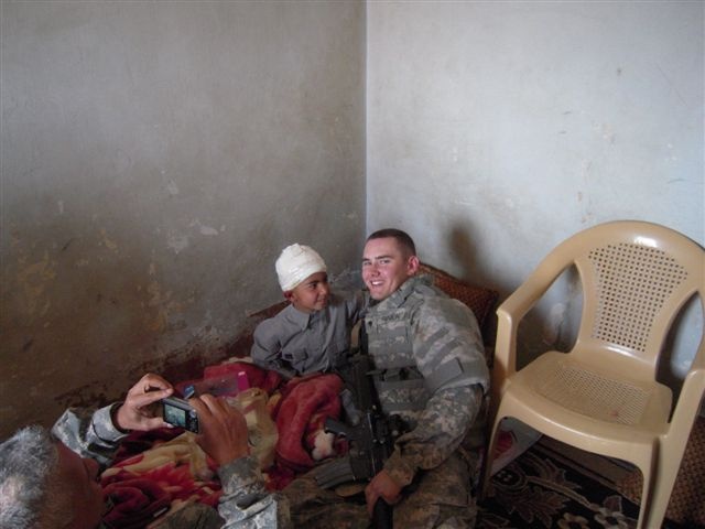 California, Tennessee guardsmen strengthen bond with local Iraqis