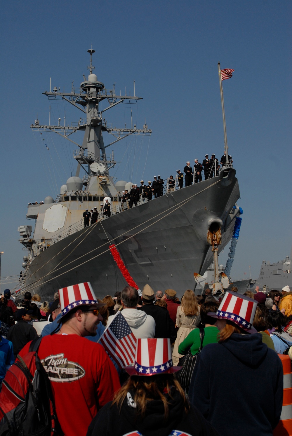 USS Mahan homecoming