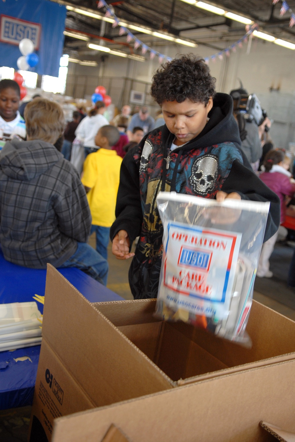 USO, Military Families Show Troops Support with Care Packages