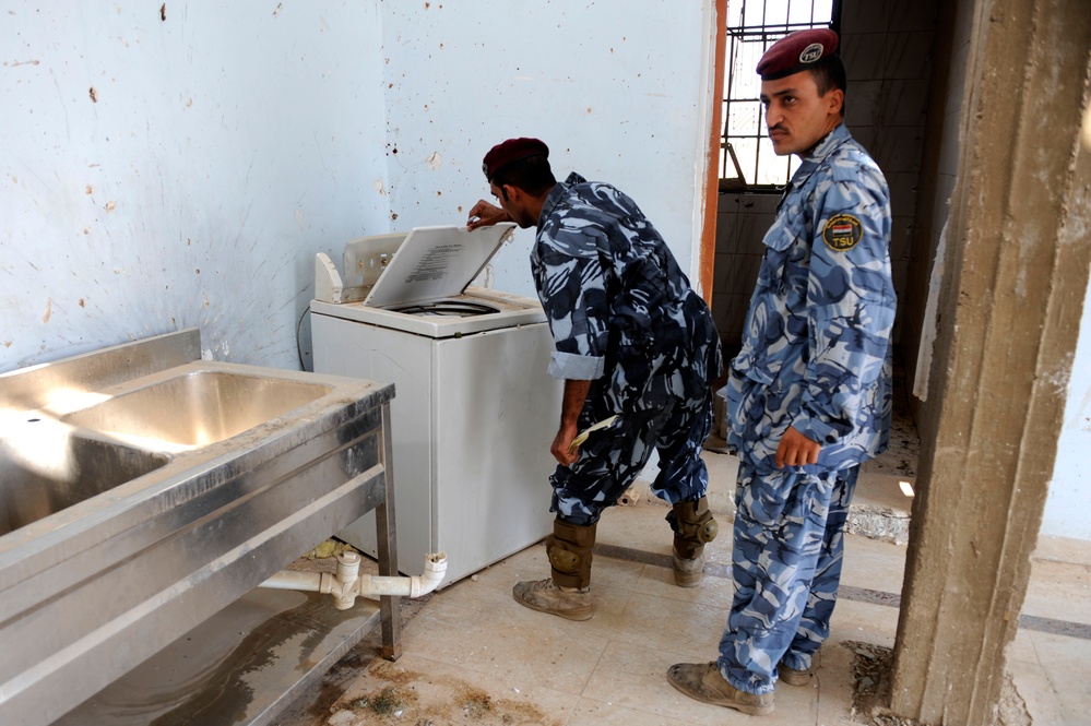 Iraqi police training in Basra