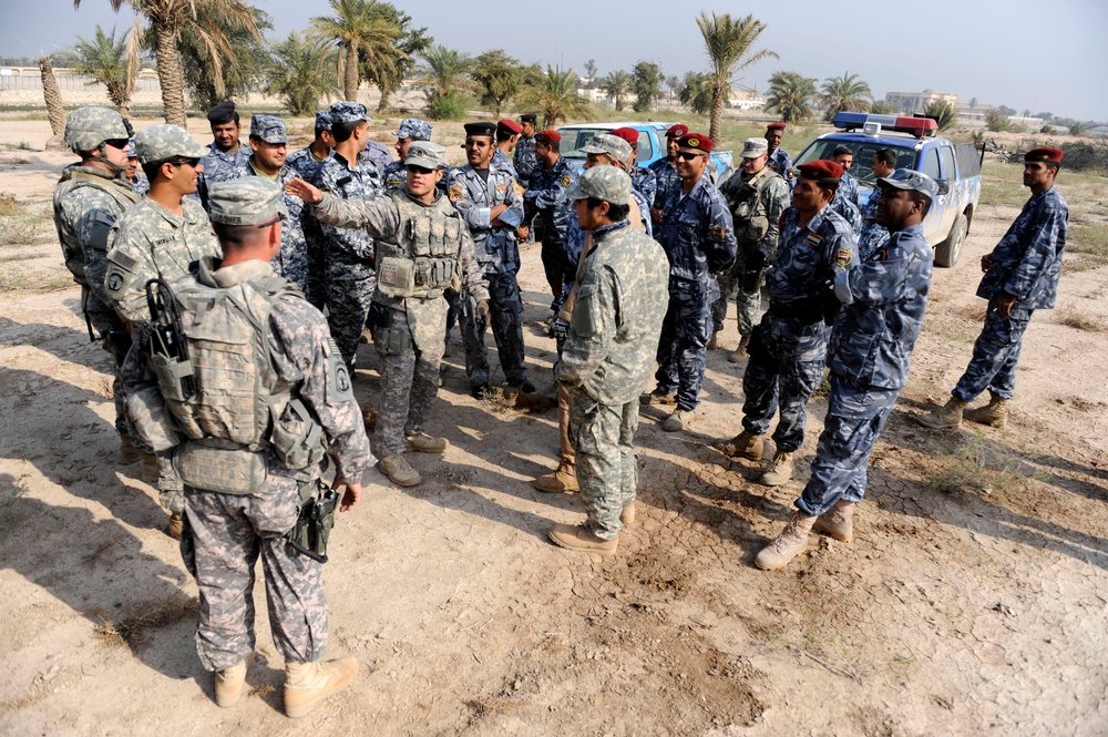 Iraqi police training in Basra