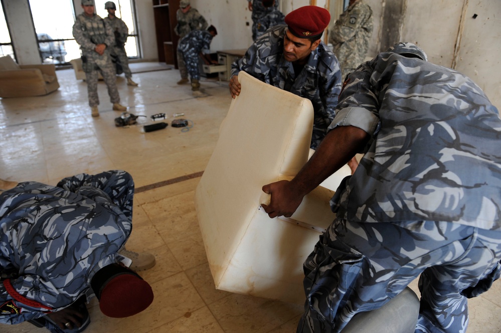 Iraqi police training in Basra