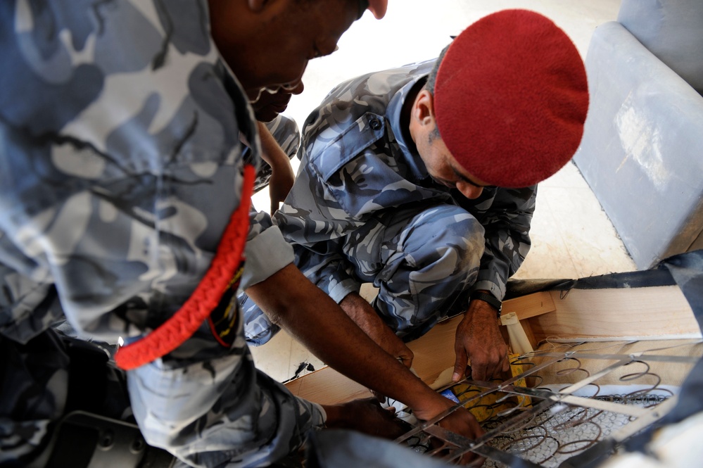 Iraqi police training in Basra