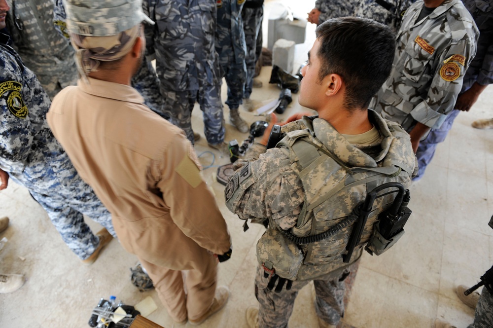 Iraqi police training in Basra