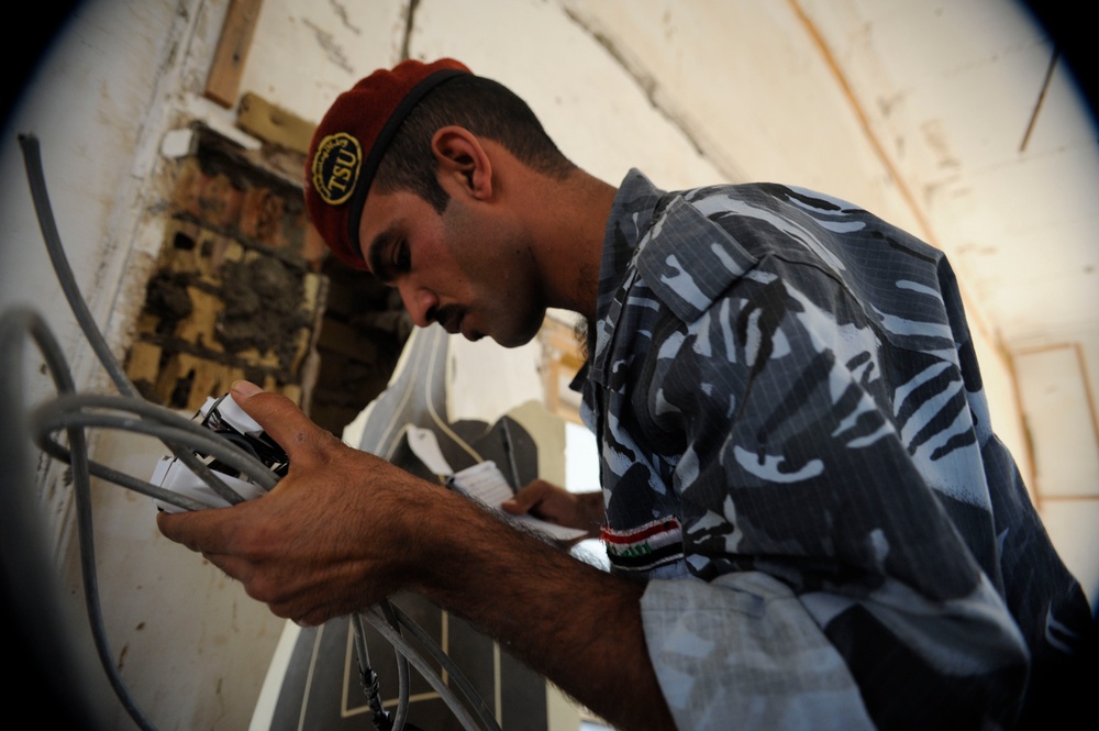 Iraqi police training in Basra