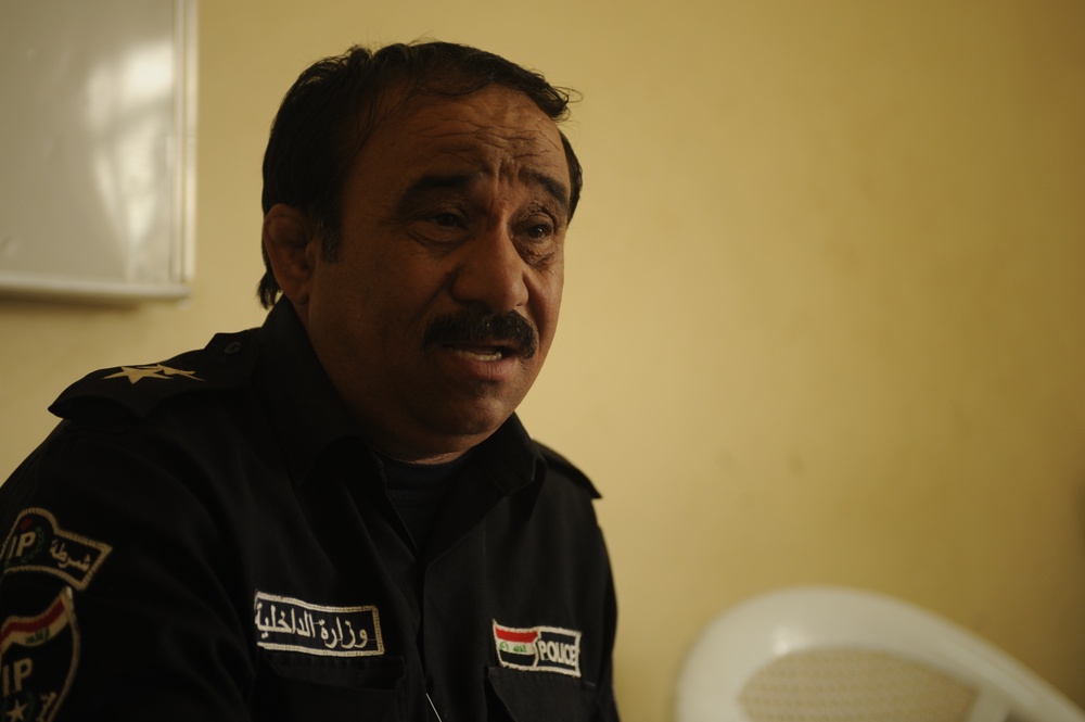 Iraqi police complete death investigations class