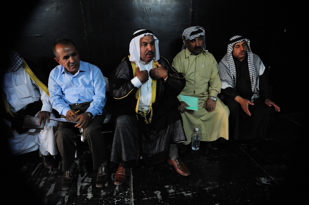 Meeting for chicken farmers from Mahmudiyah