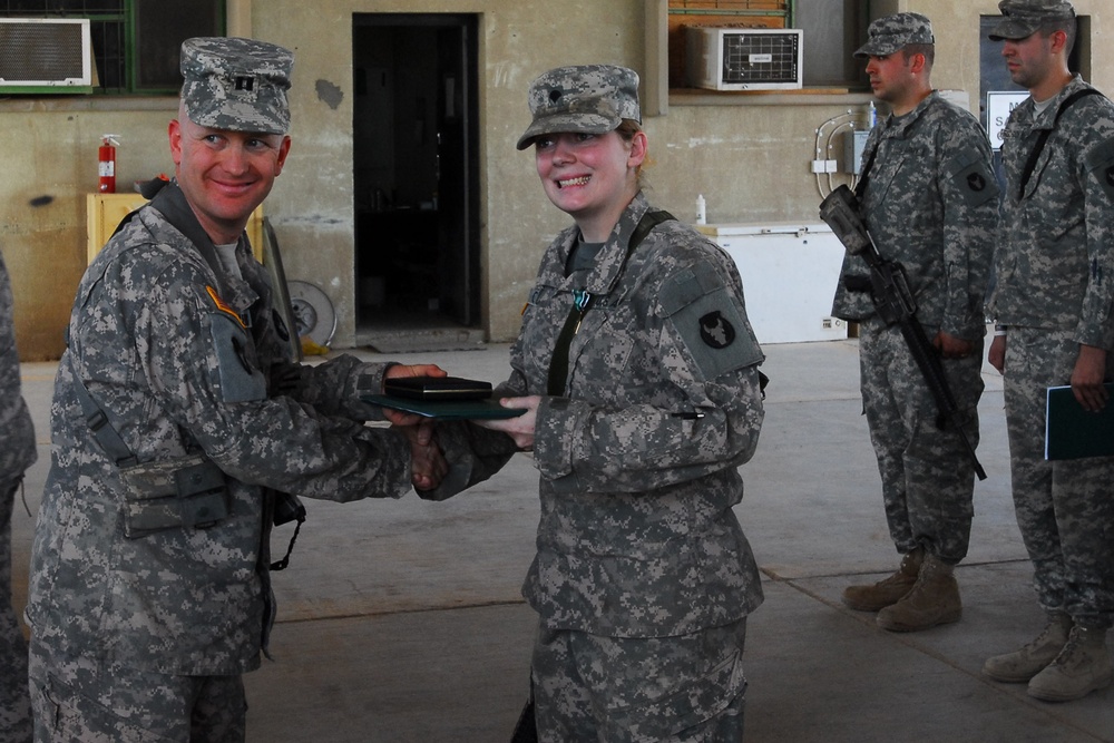 Headquarters and Support Company 834th Aviation Support Battalion Soldier Receives Service Award in Iraq