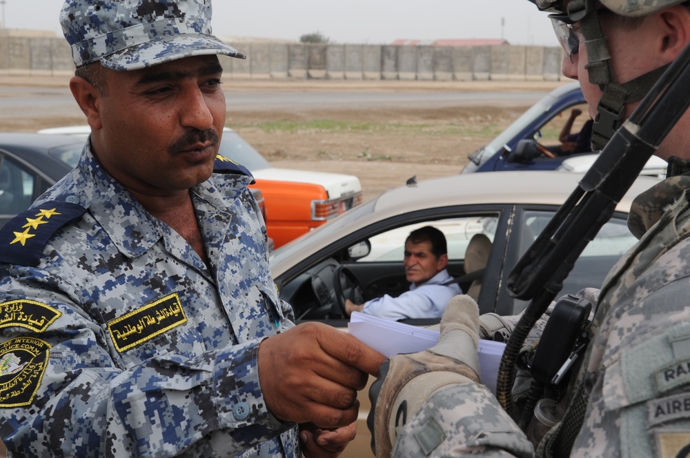 Iraqi National Police Officer meeting in Baghdad, Iraq