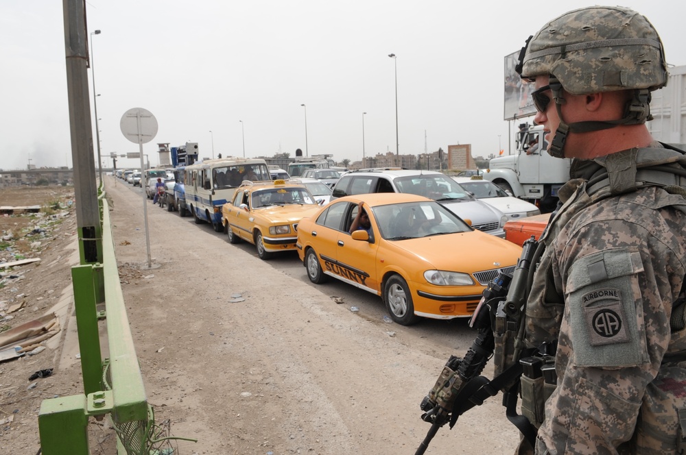 Iraqi National Police Officer meeting in Baghdad, Iraq