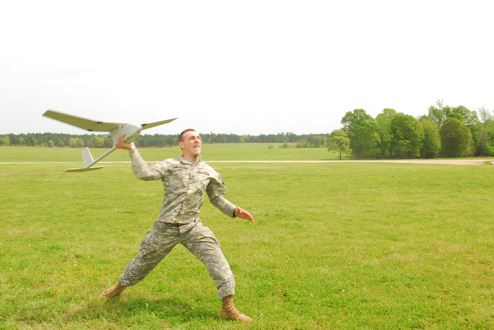 Soldier Launches Raven for Recertification Training