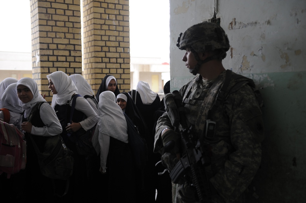 School supply handout in Basra