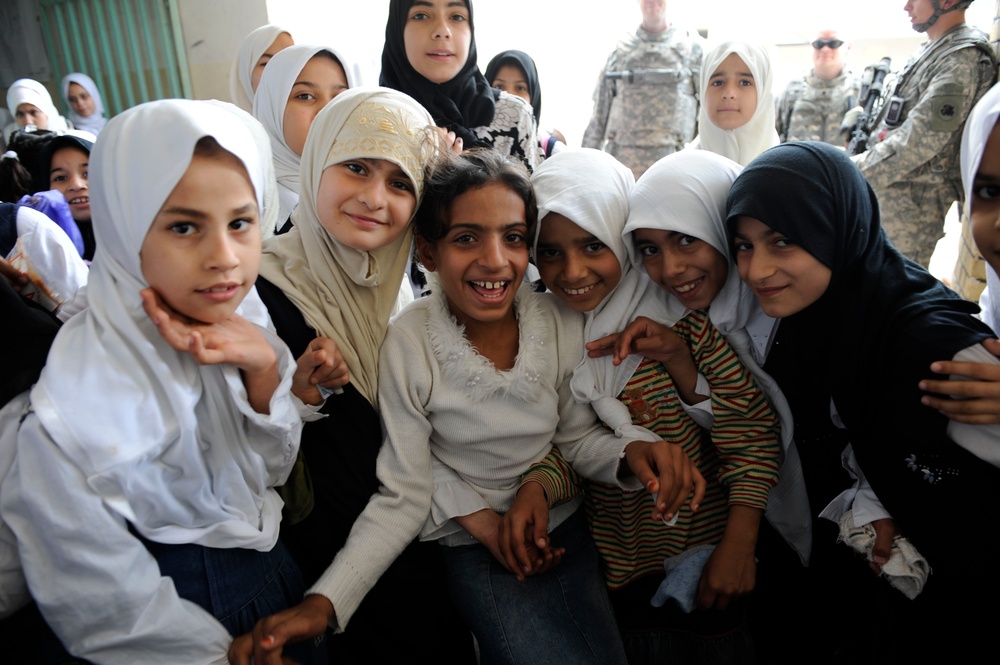School supply handout in Basra