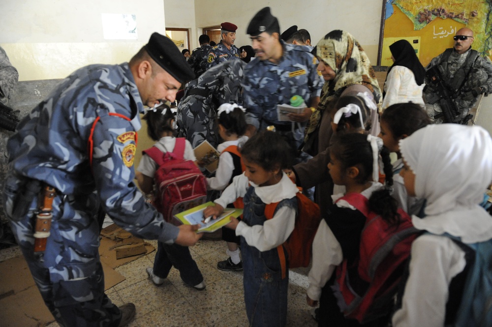 School supply handout in Basra