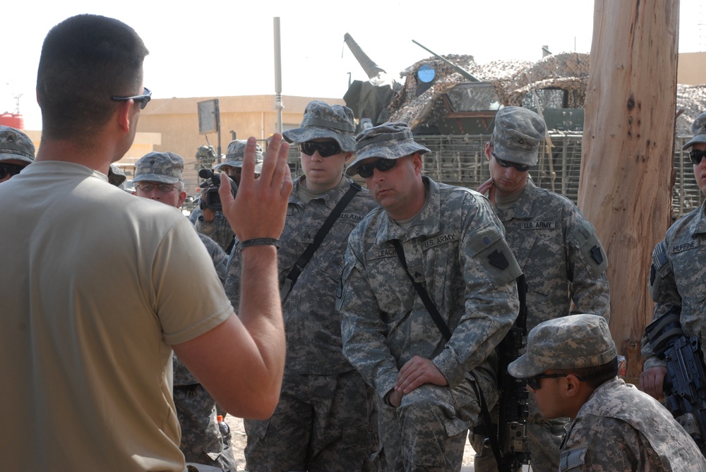 Grenade awareness, first aid training in Abu Ghraib