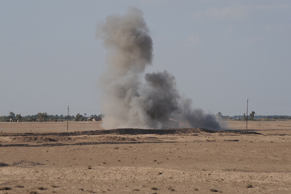Iraqi police checkpoint visit in Baghdad