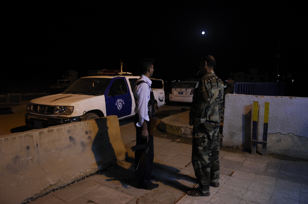 Iraqi police station visit in Al Akahrar