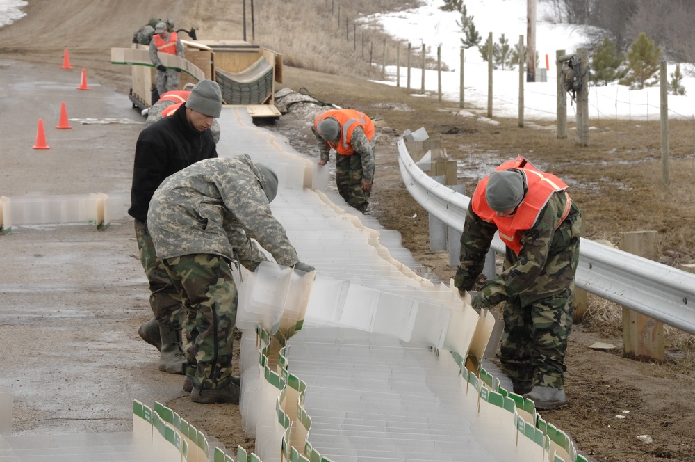 North Dakota National Guard Soldiers help with flooding in Burlington