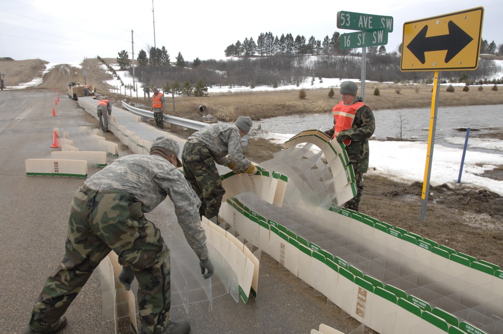 North Dakota National Guard Soldiers help with flooding in Burlington