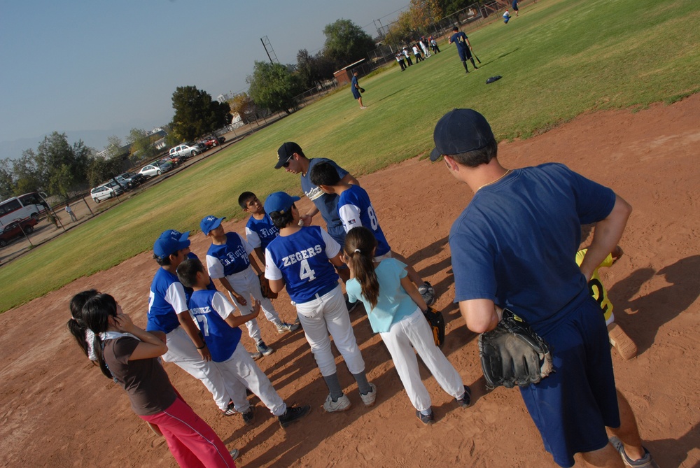 Santiago, Chile baseball clinic and game