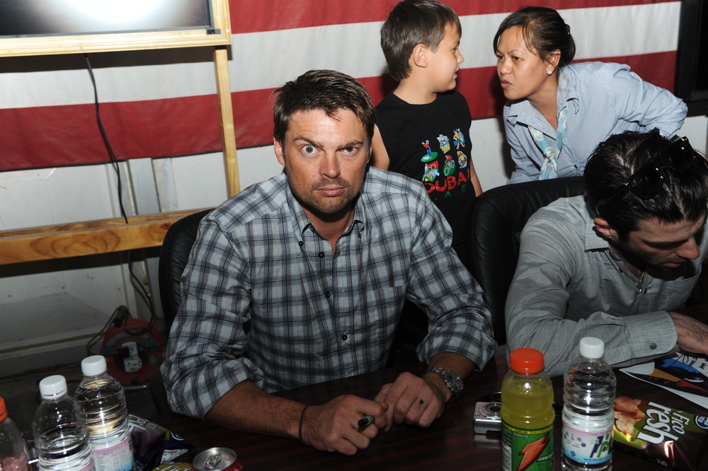 Star Trek stars visit base in Middle East
