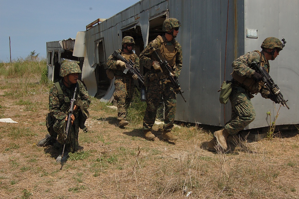 Amphibious Training Hits the Shores of Zambales, Philippines