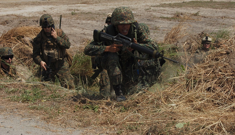 Amphibious Training Hits the Shores of Zambales, Philippines