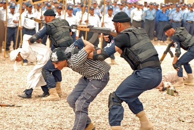 Iraqi Police recruits graduate at Al Furat