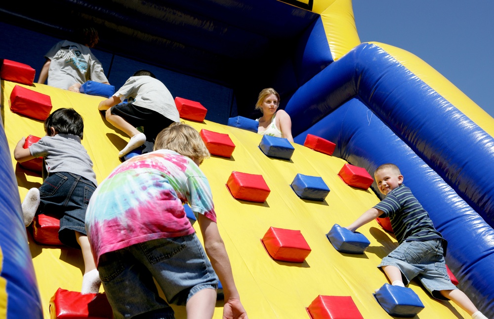 Fun, Family and Friends; 22nd Marine Expeditionary Unit Hosts Family Day