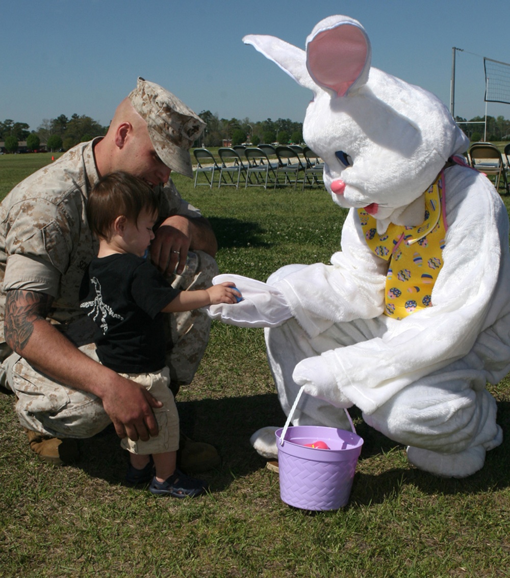 Fun, Family and Friends; 22nd Marine Expeditionary Unit Hosts Family Day